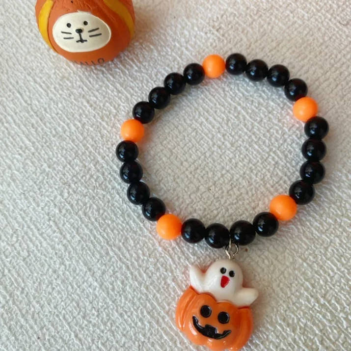 Whimsical Pumpkin Outfits for Labubu Dolls™