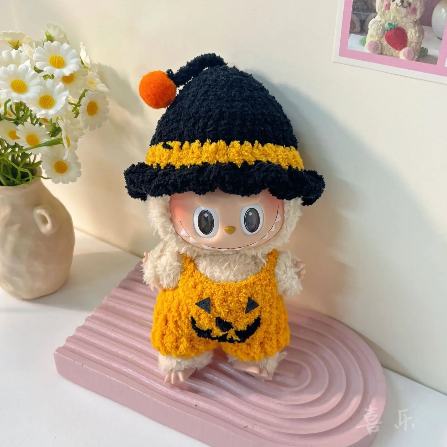 Whimsical Pumpkin Outfits for Labubu Dolls™