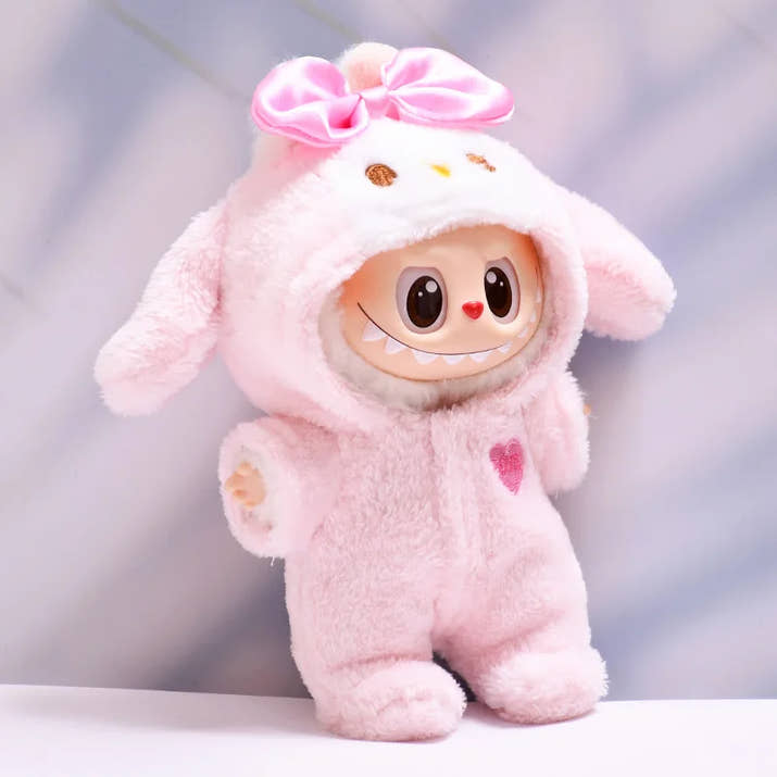 Labubu Fashion Outfit ™